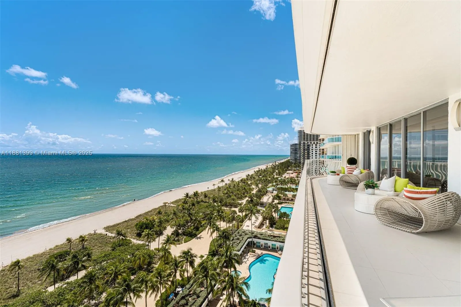 10155 Collins Ave, #1401