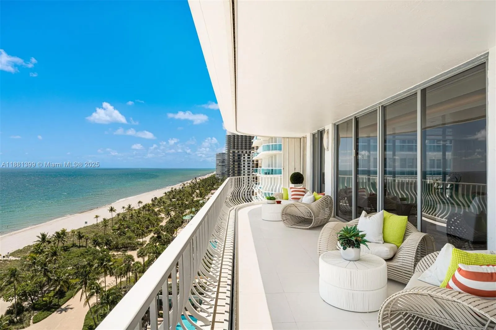 10155 Collins Ave, #1401