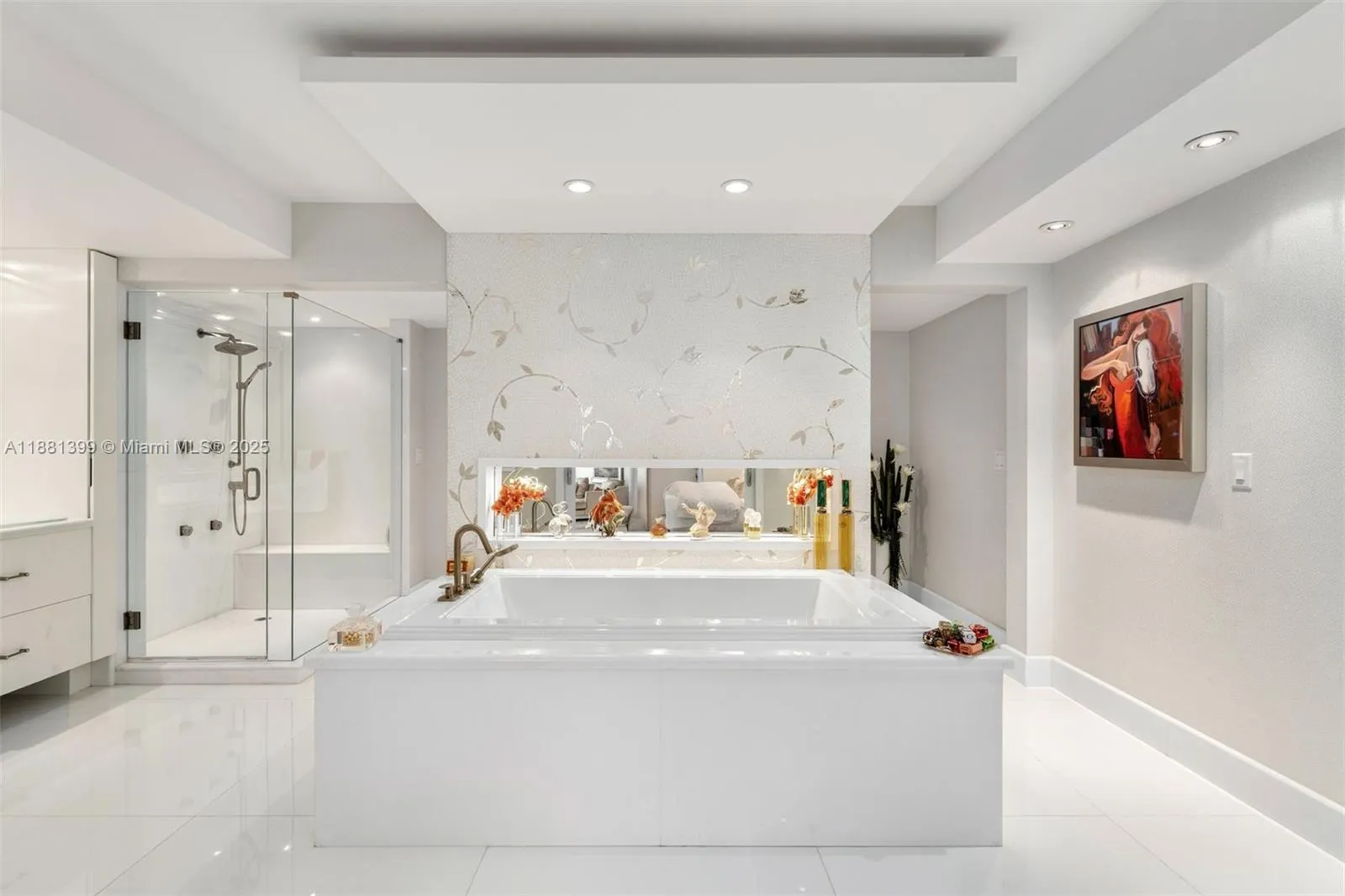 10155 Collins Ave, #1401