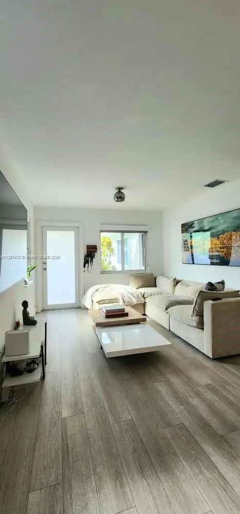 1828 NW 4th St, #1828