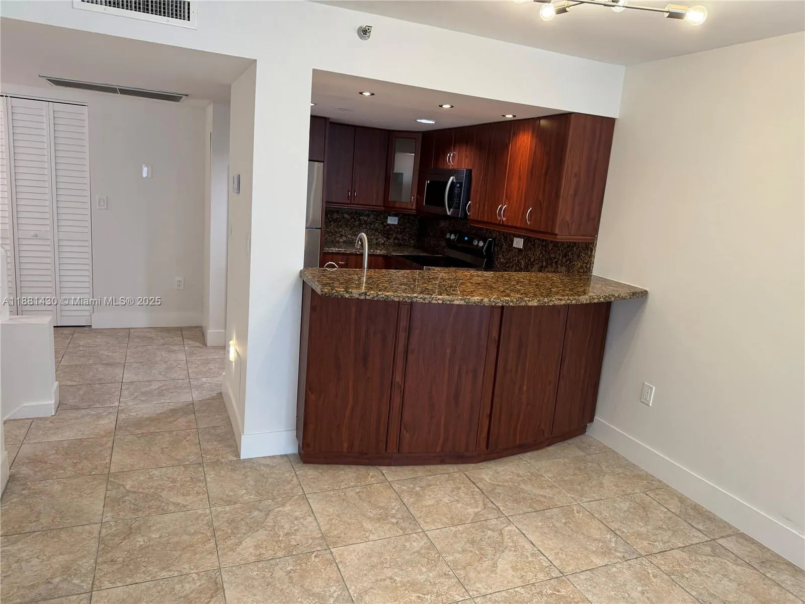 2801 Florida Ave, #440