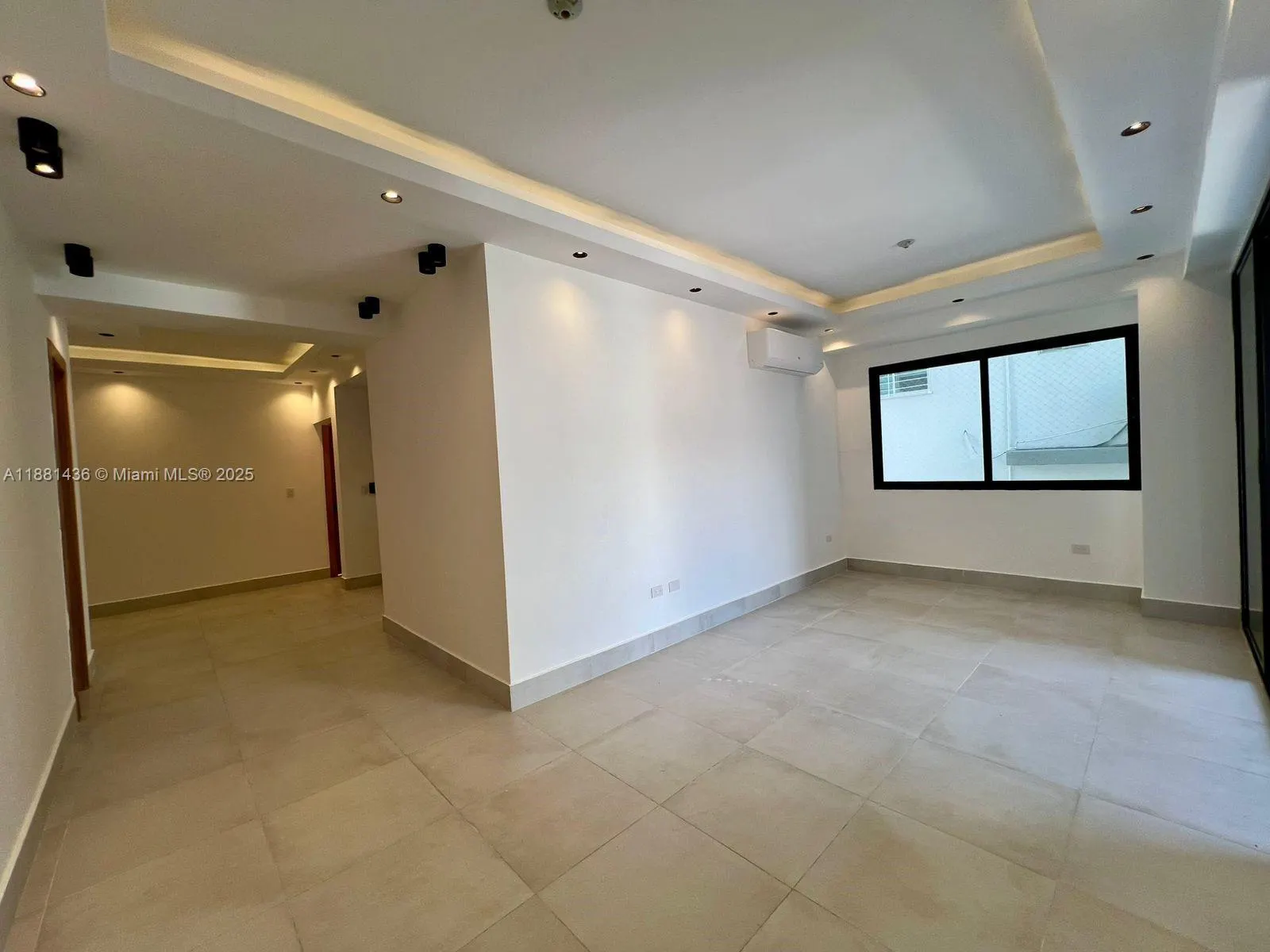 58 Calle Leonardo Davinci, #4C