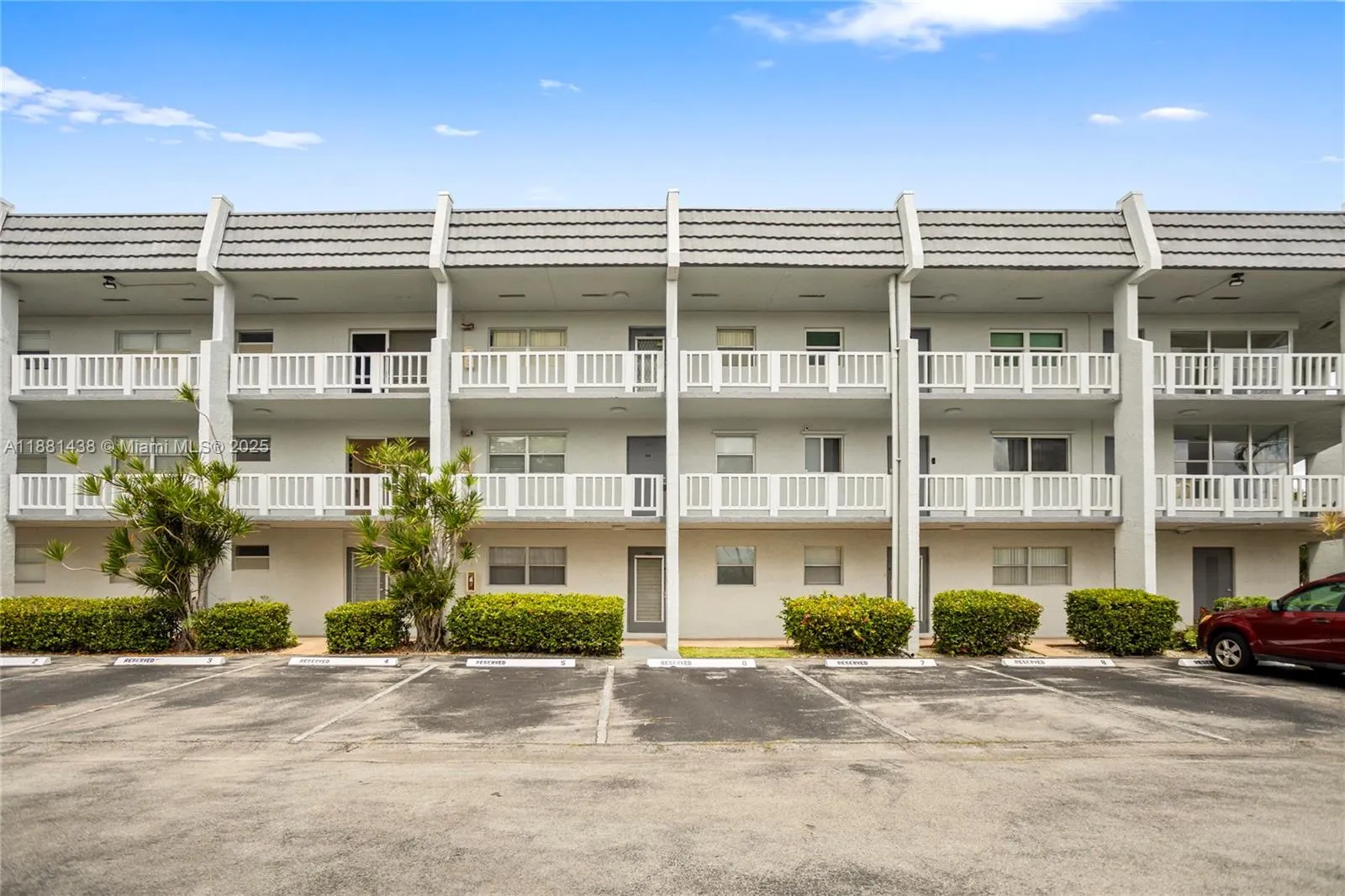 6600 Royal Palm Blvd, #103B