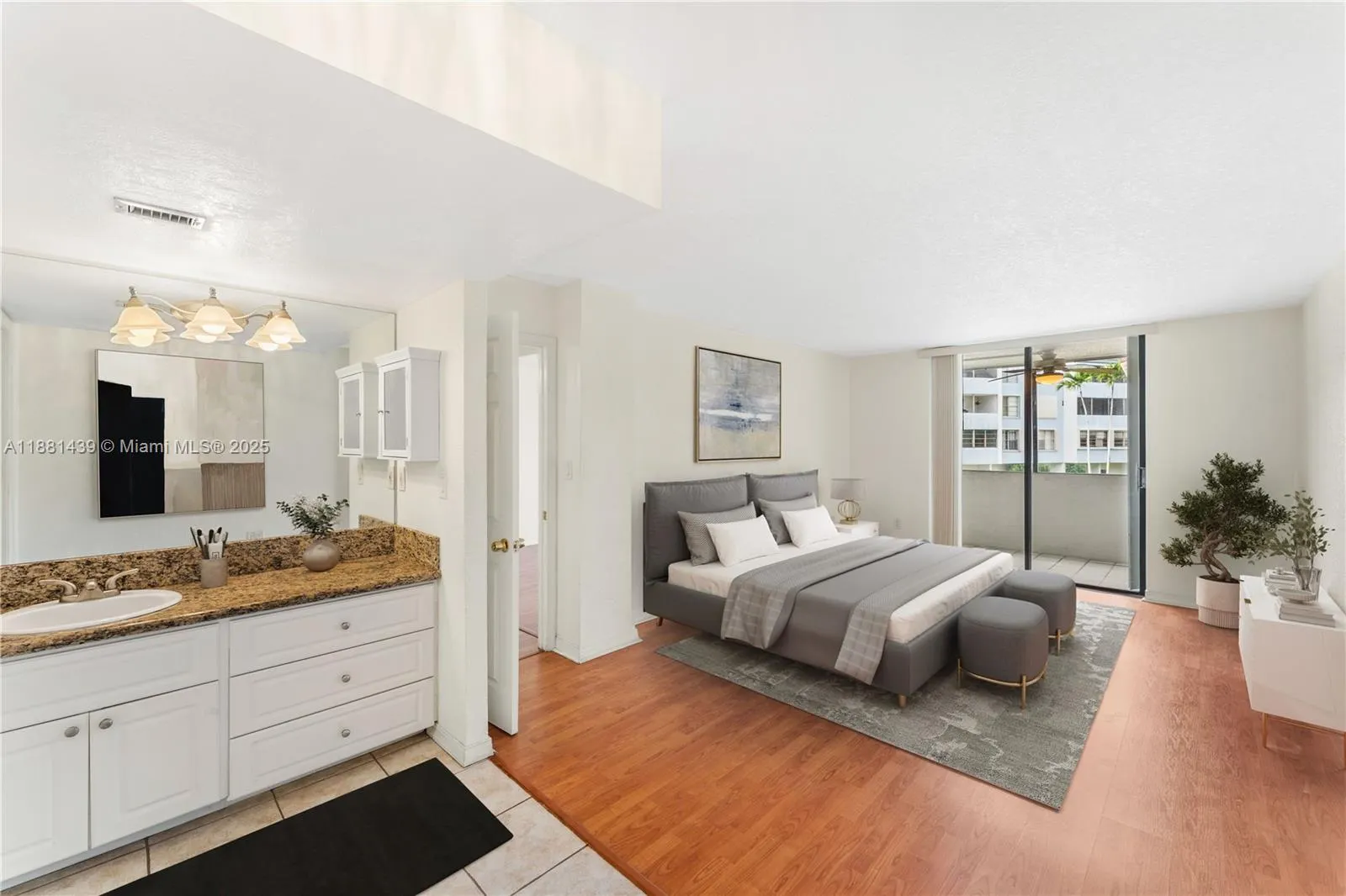 10852 N Kendall Dr, #203