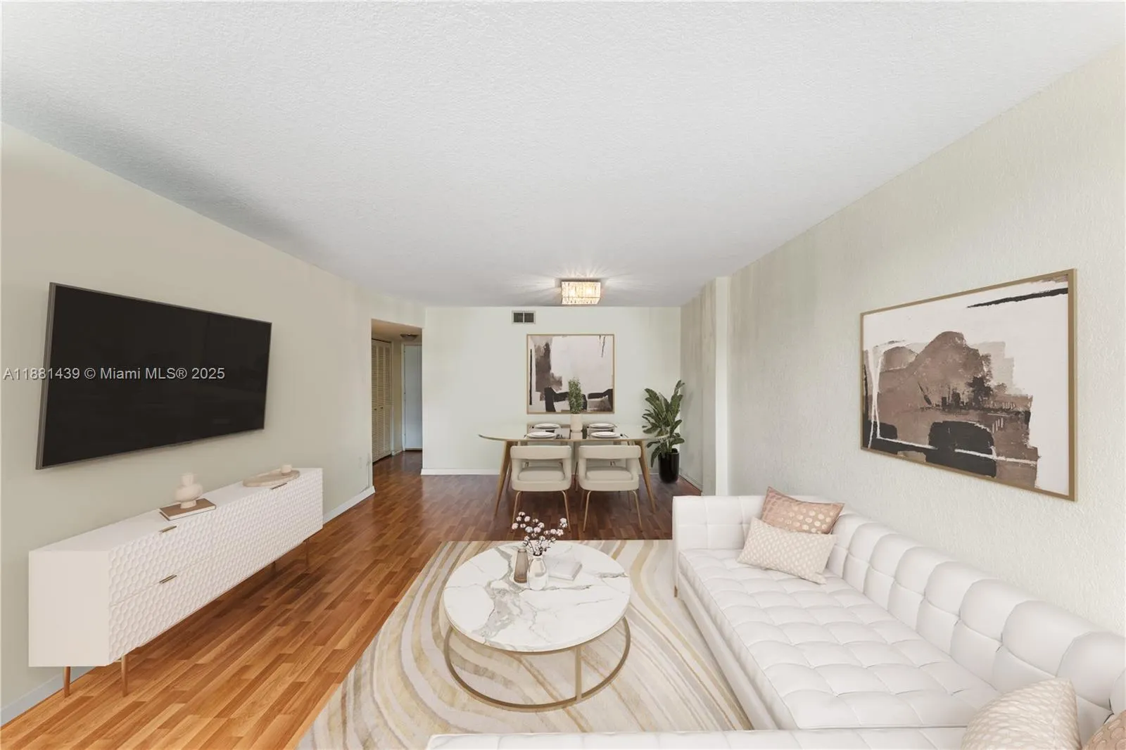 10852 N Kendall Dr, #203