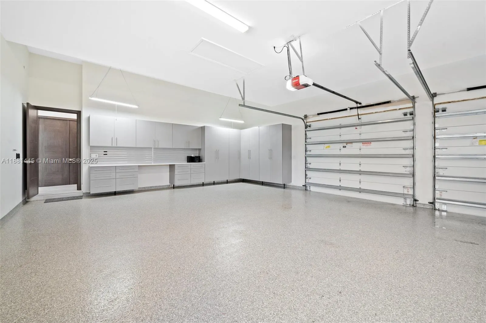 2400 SW 112th Ave