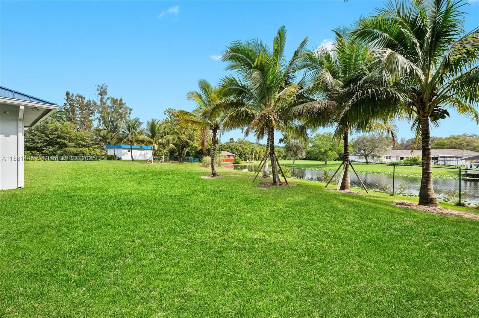 2400 SW 112th Ave