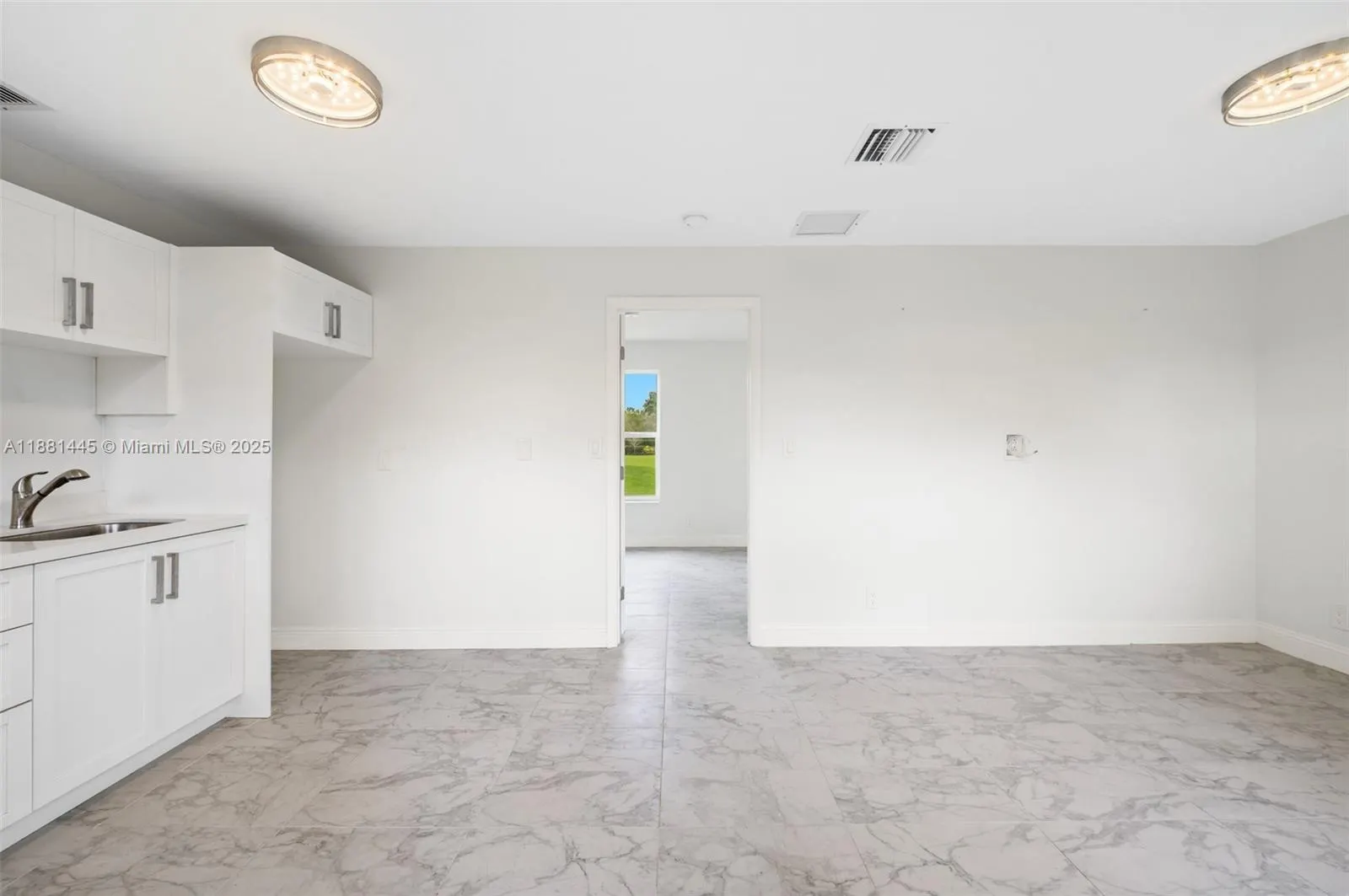 2400 SW 112th Ave