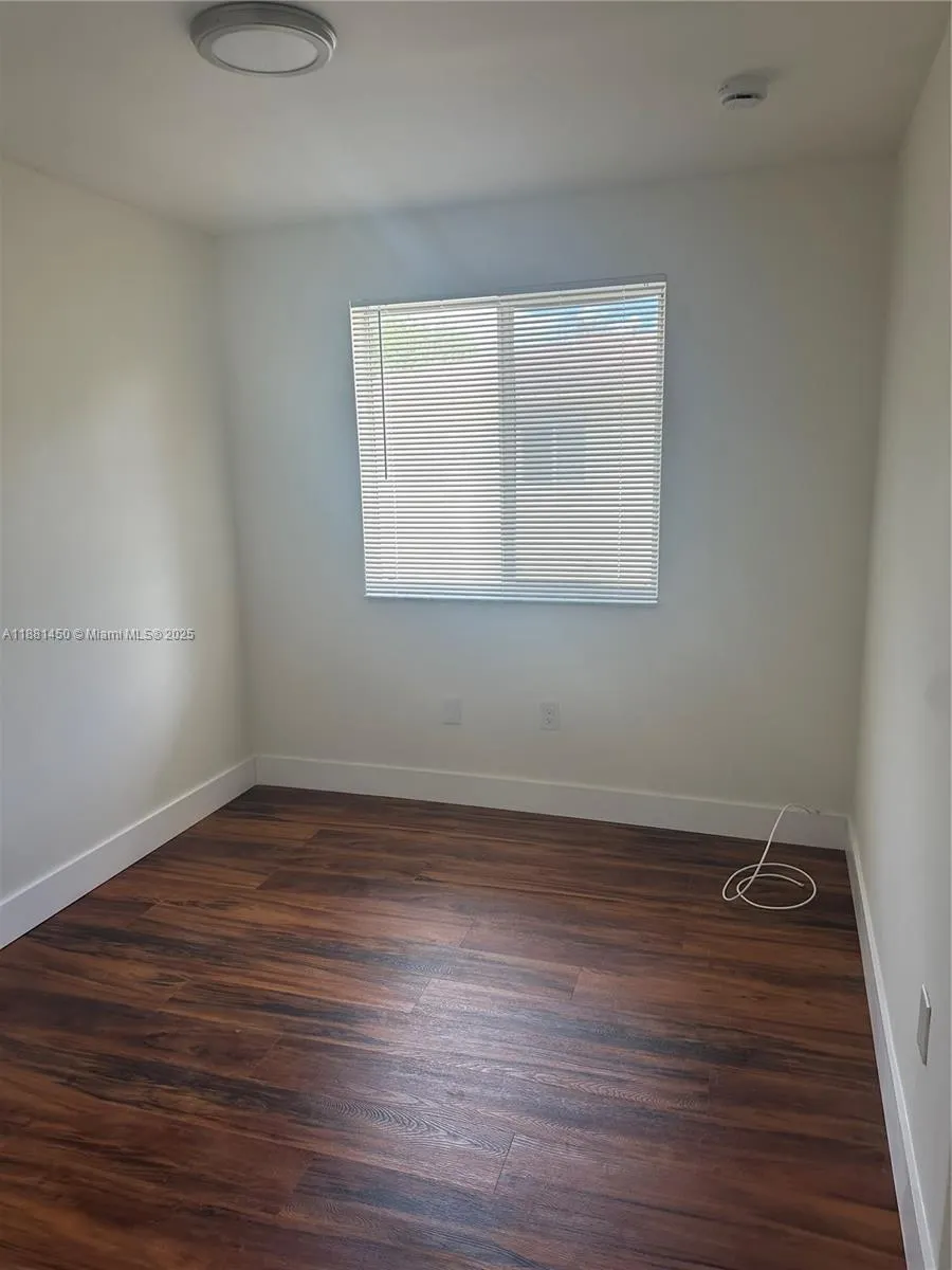 13920 NE 2nd Ave, #3A