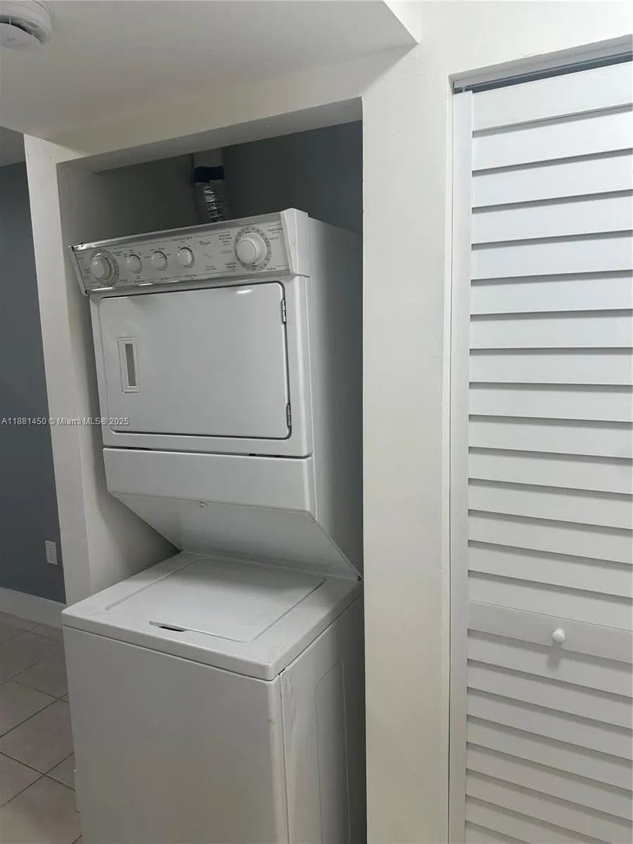 13920 NE 2nd Ave, #3A