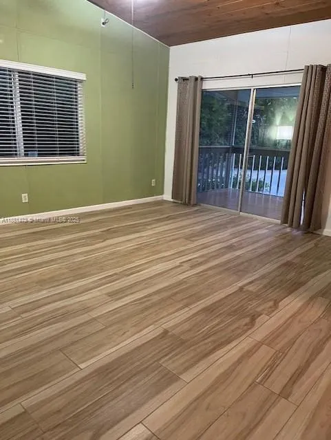 141 Gumbo Limbo Dr