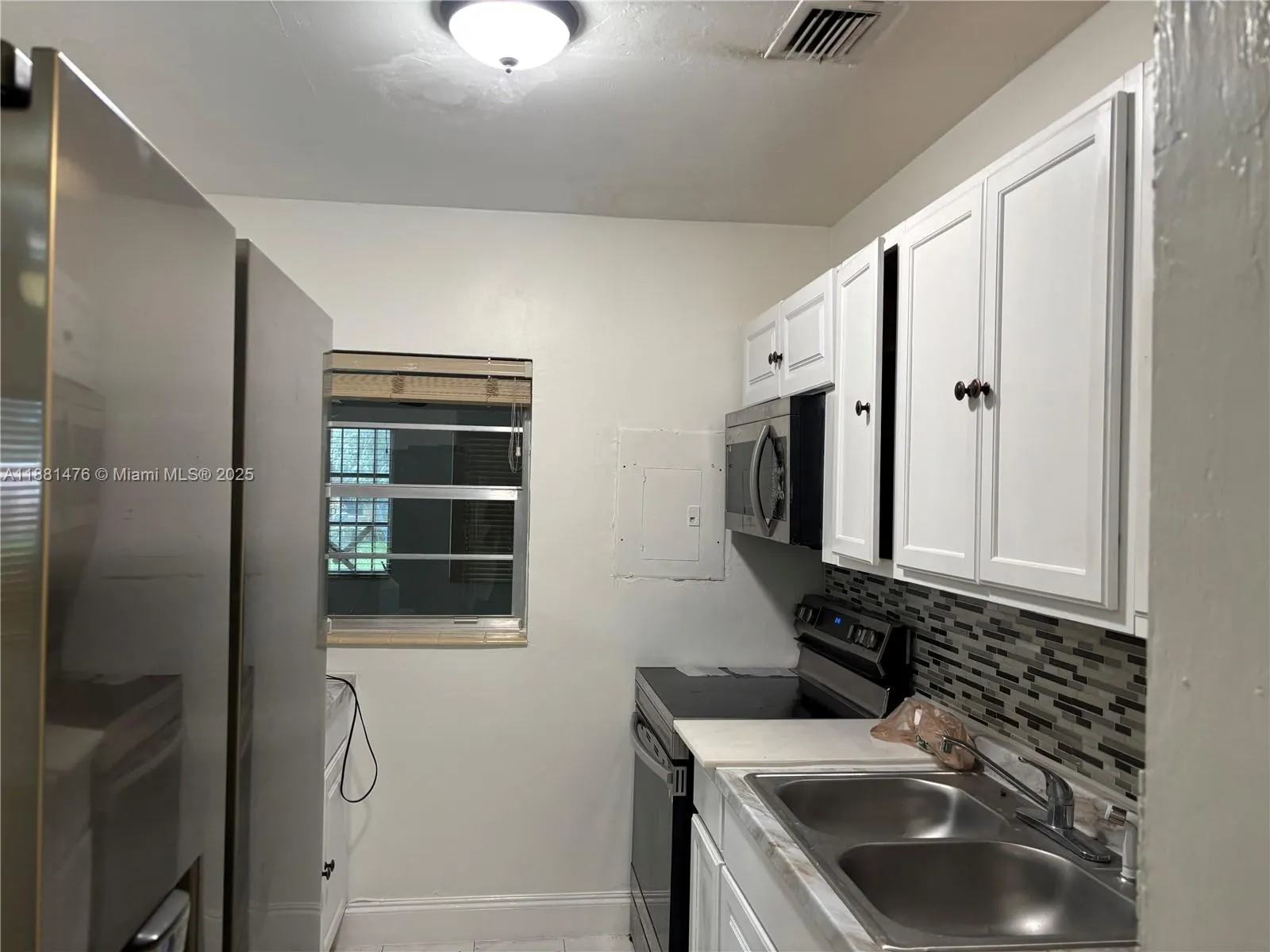 13041 NW 17th Ct