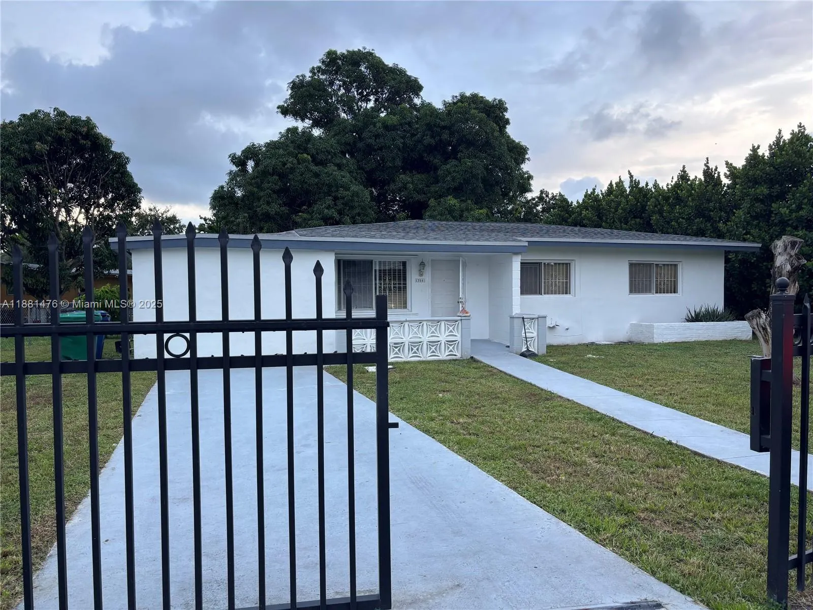 13041 NW 17th Ct