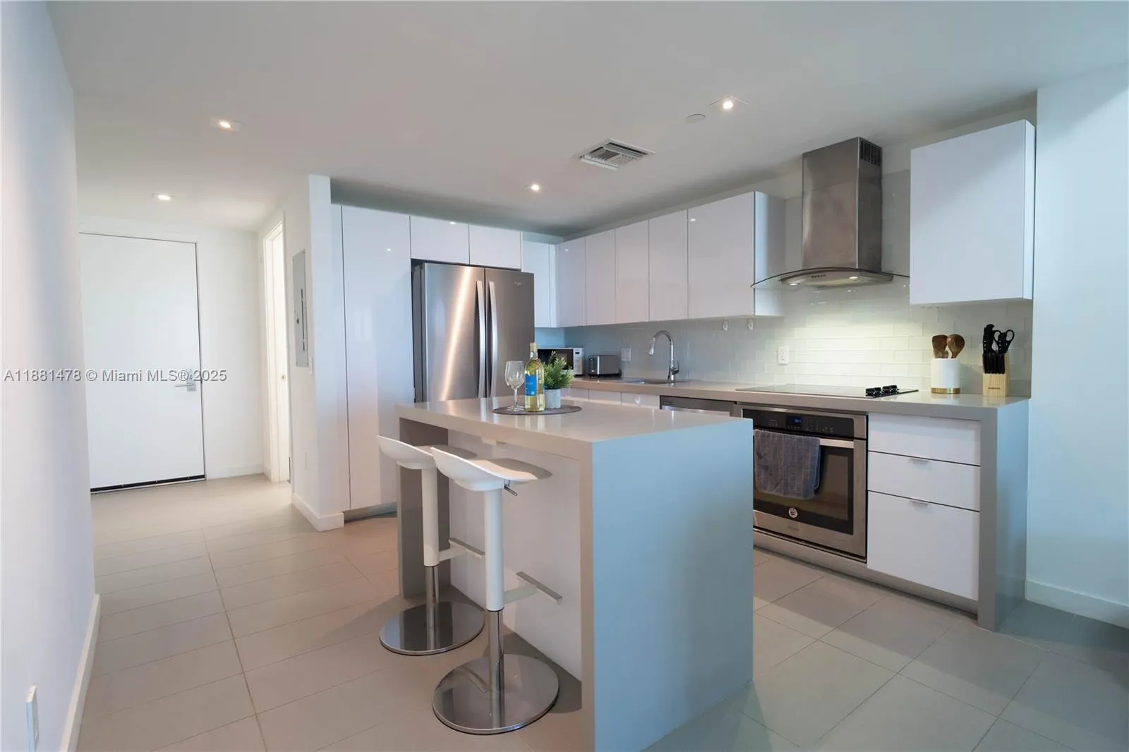 1600 NE 1st Ave, #1412