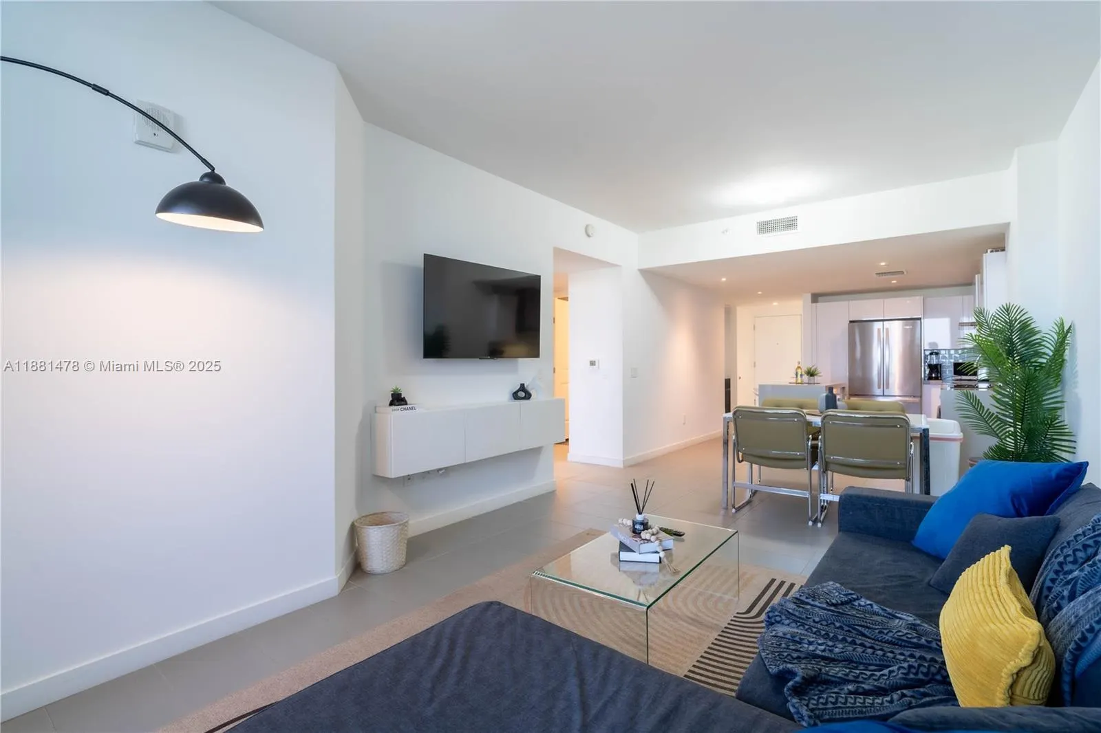 1600 NE 1st Ave, #1412