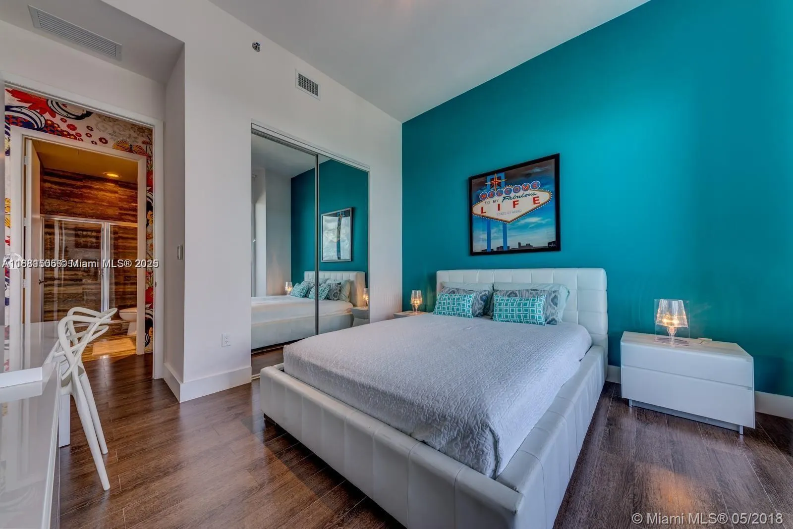 15811 Collins Ave, #3705