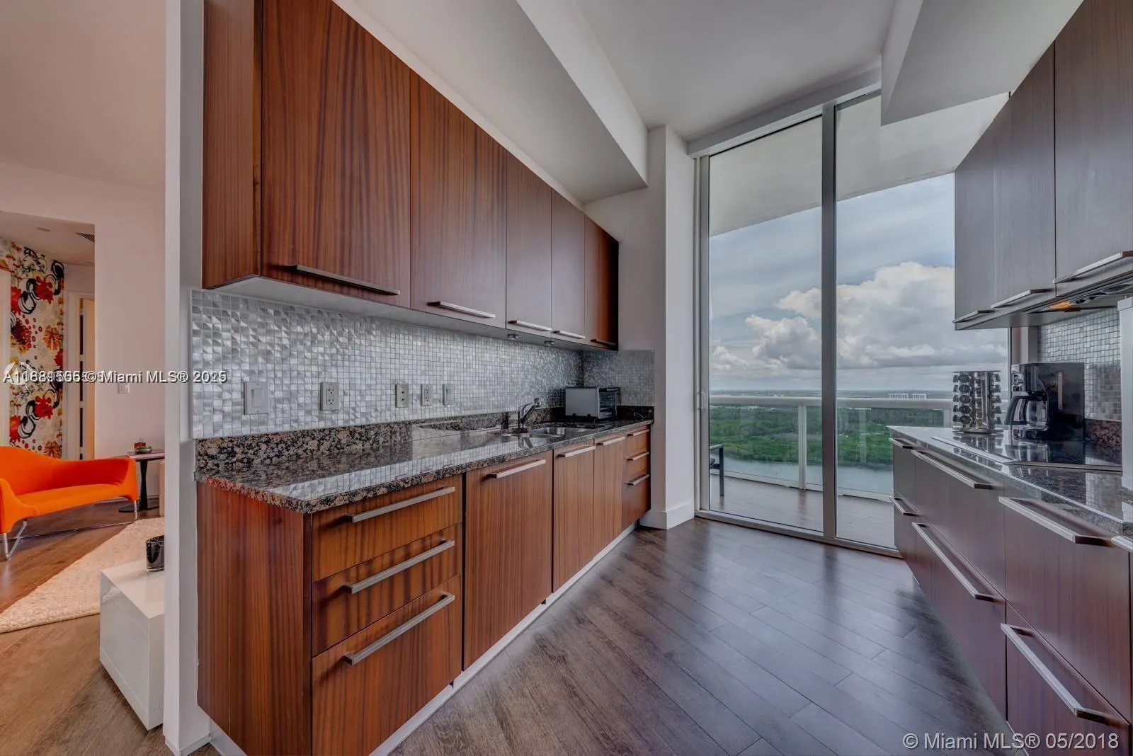 15811 Collins Ave, #3205