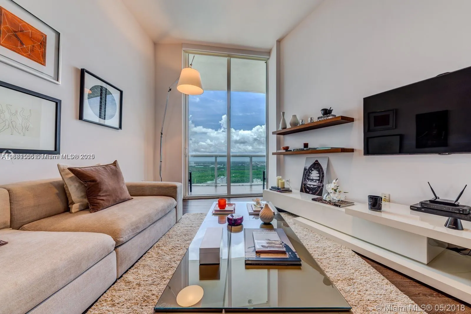 15811 Collins Ave, #3705