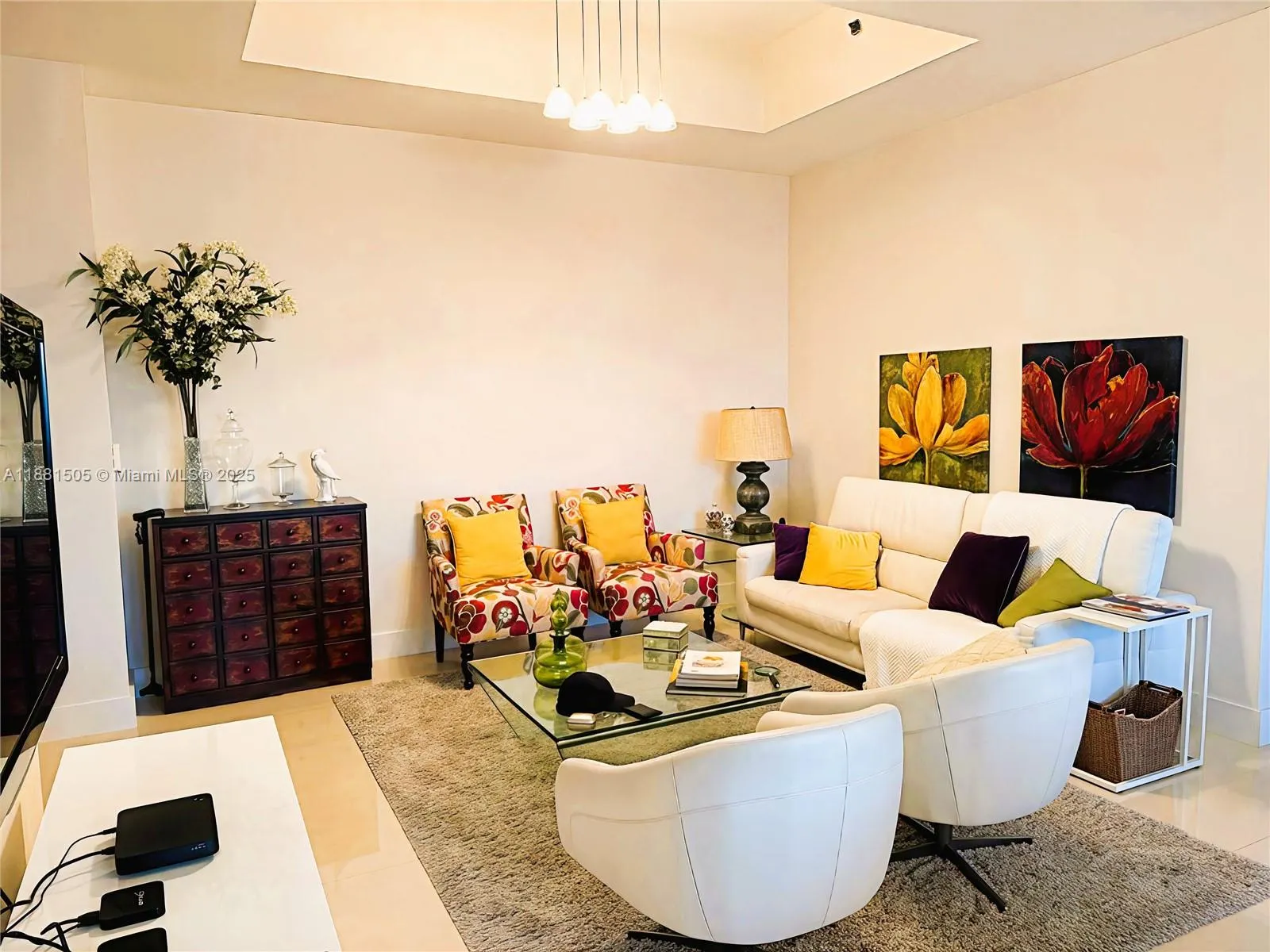 15811 Collins Ave, #3205