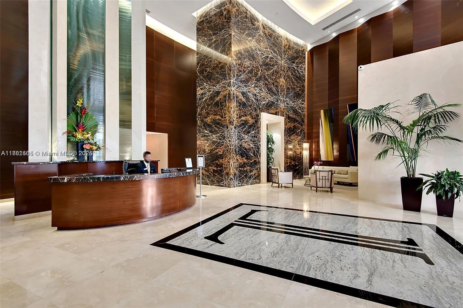 15811 Collins Ave, #3705