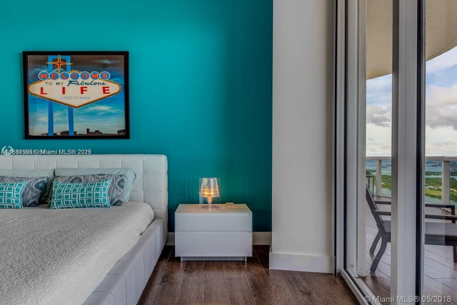15811 Collins Ave, #3705
