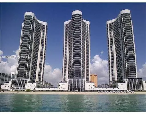 15811 Collins Ave, #3705