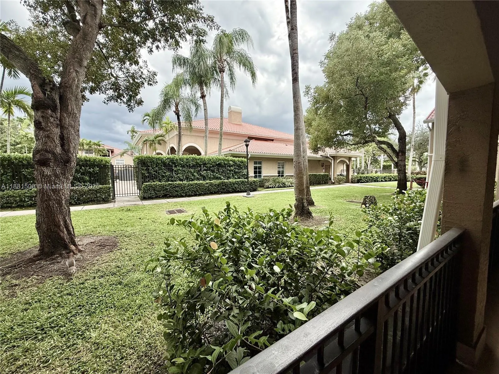 11700 SW 1st St, #3104