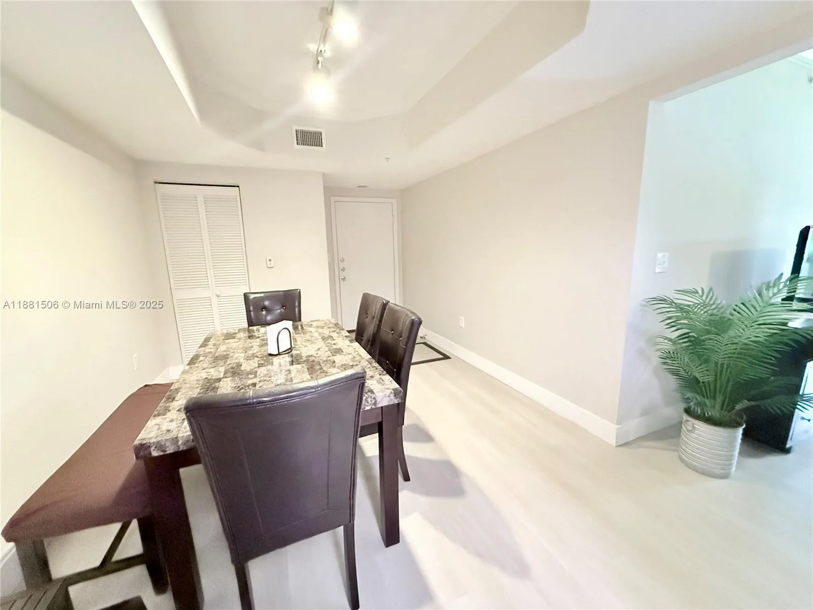 11700 SW 1st St, #3104