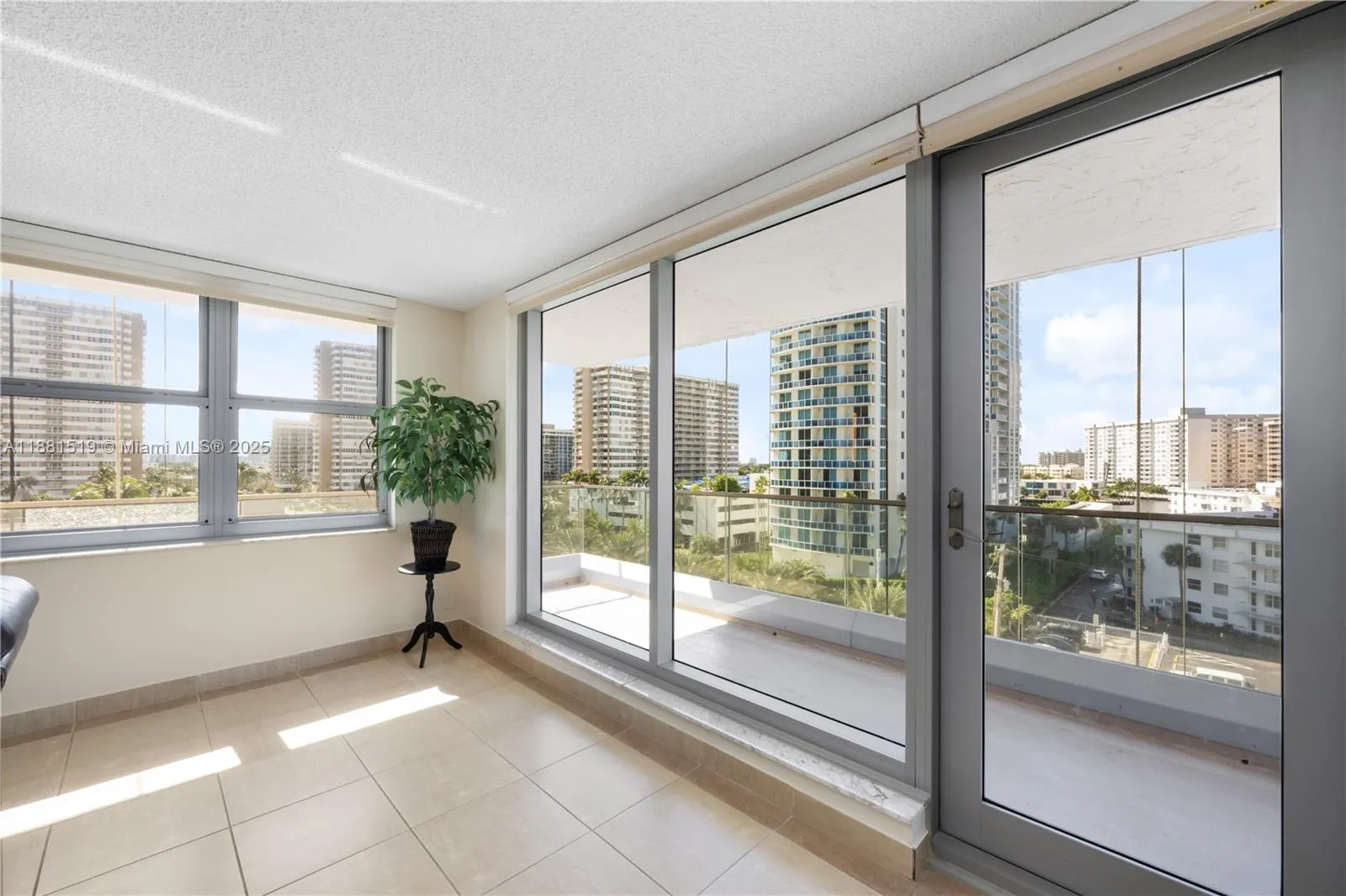 1920 S Ocean Dr, #7A