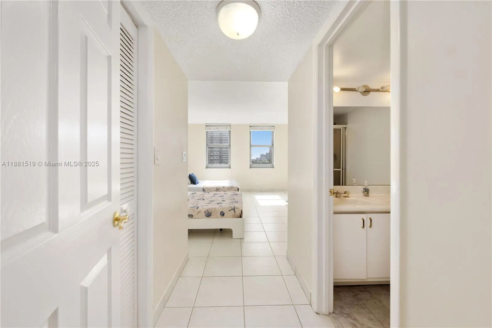 1920 S Ocean Dr, #7A