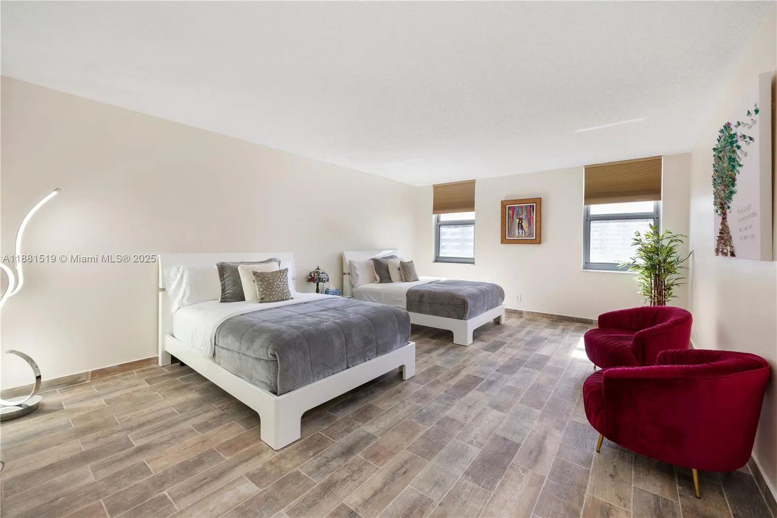 1920 S Ocean Dr, #7A