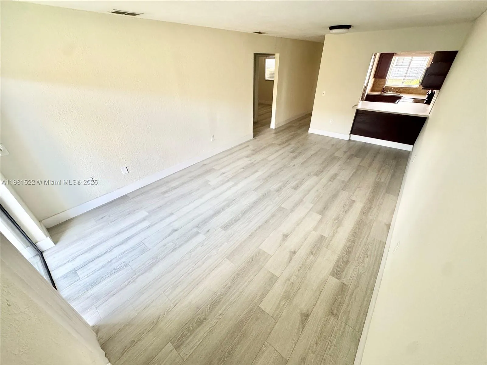6121 W 24th Ave, #204