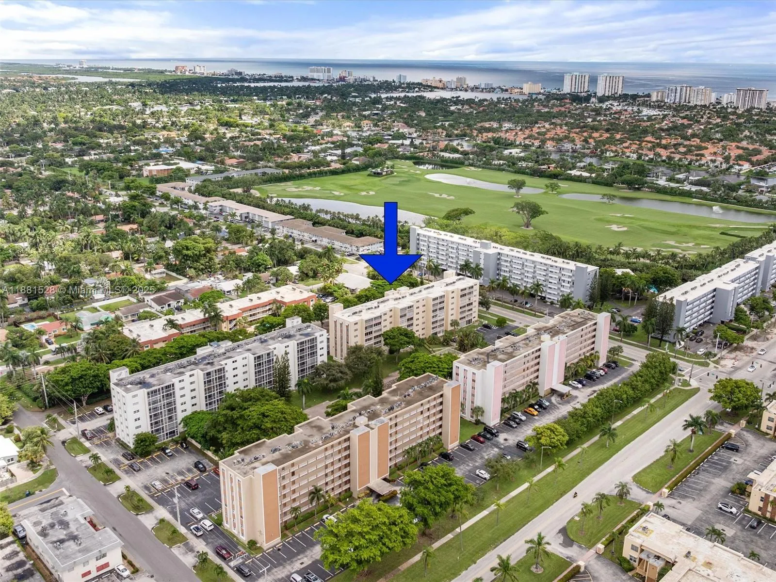 1001 NE 14th Ave, #207