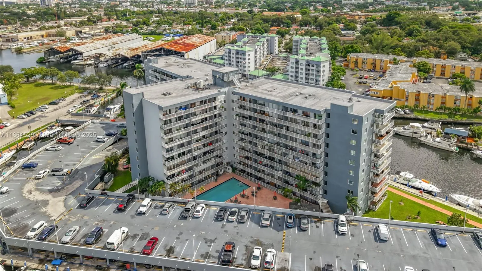 1800 NW 24th Ave, #1020