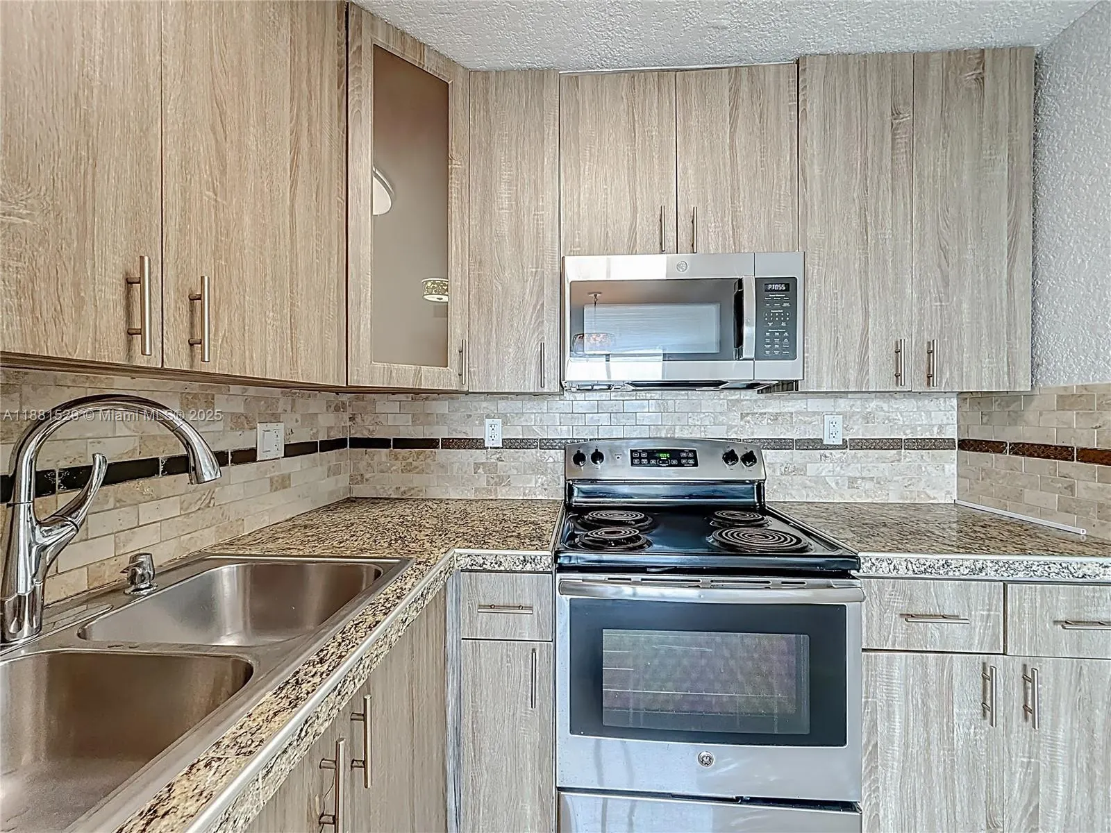 1800 NW 24th Ave, #1020