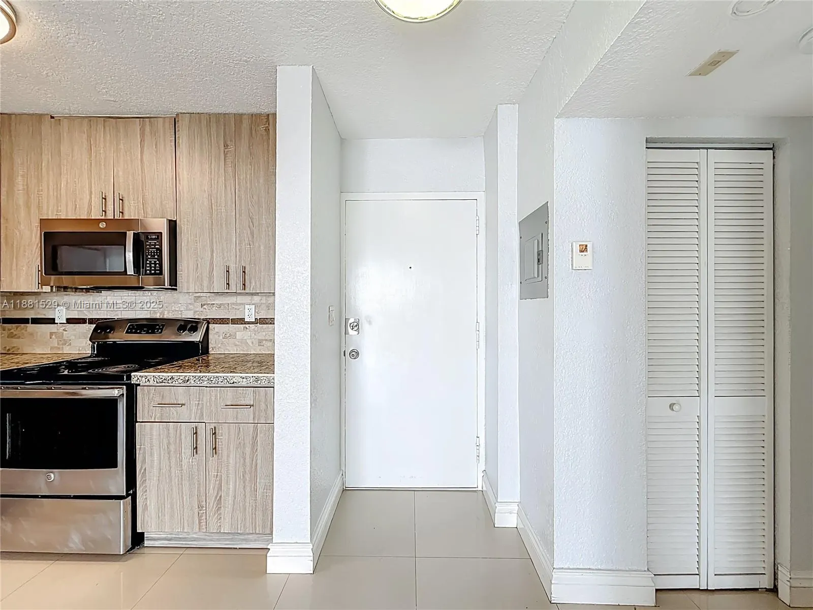 1800 NW 24th Ave, #1020