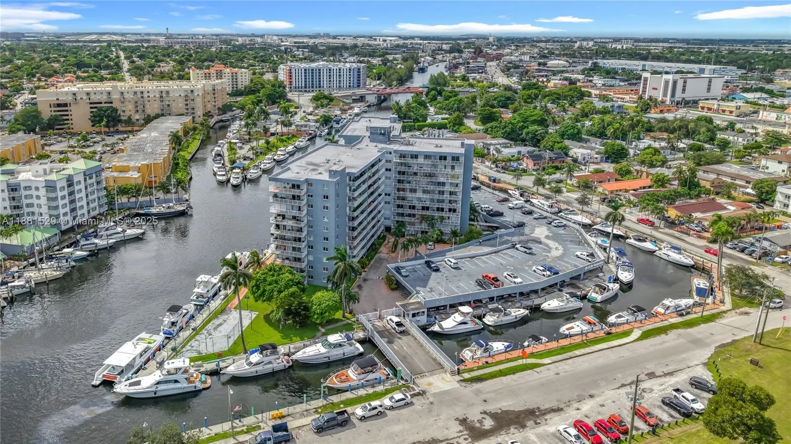 1800 NW 24th Ave, #1020