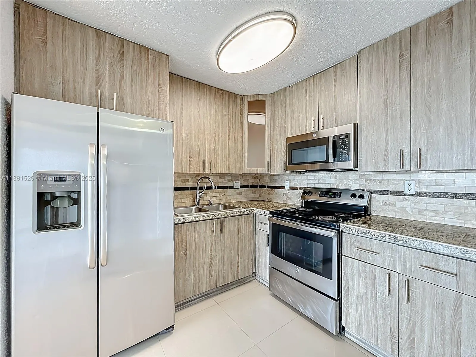 1800 NW 24th Ave, #1020