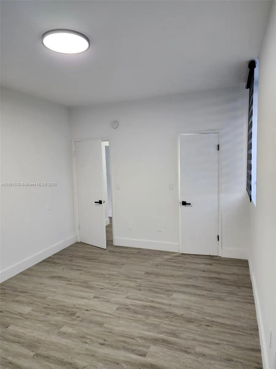 2101 Normandy Dr, #301