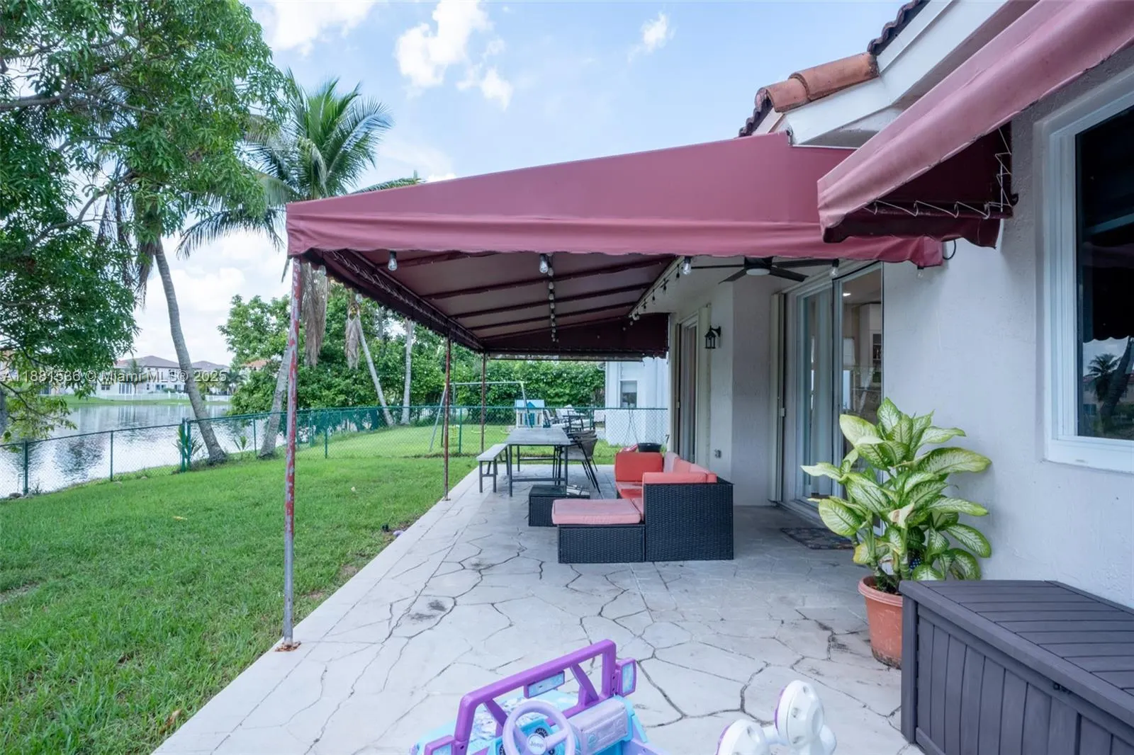 13000 SW 52nd St