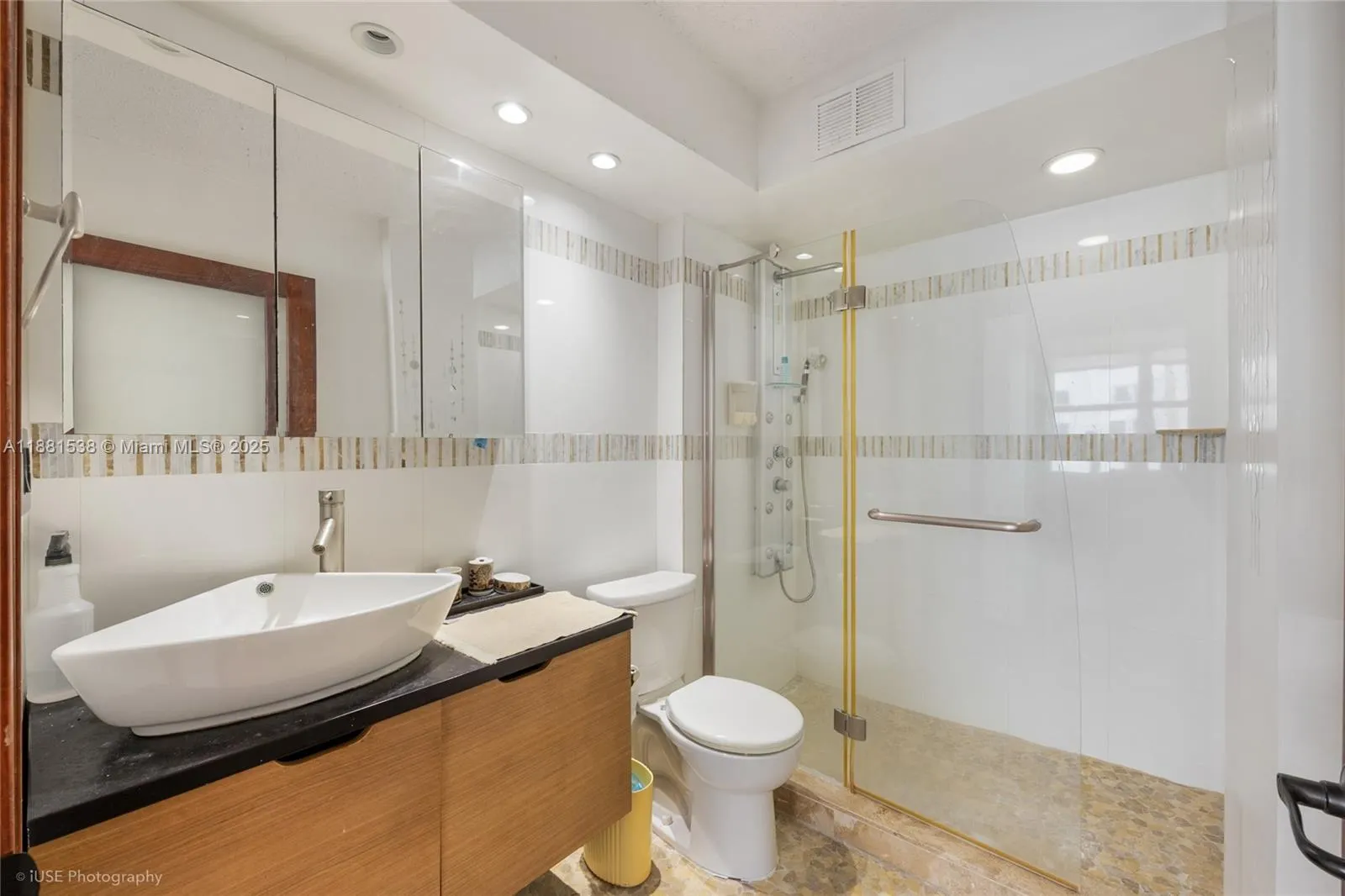 1901 S Ocean Dr, #303