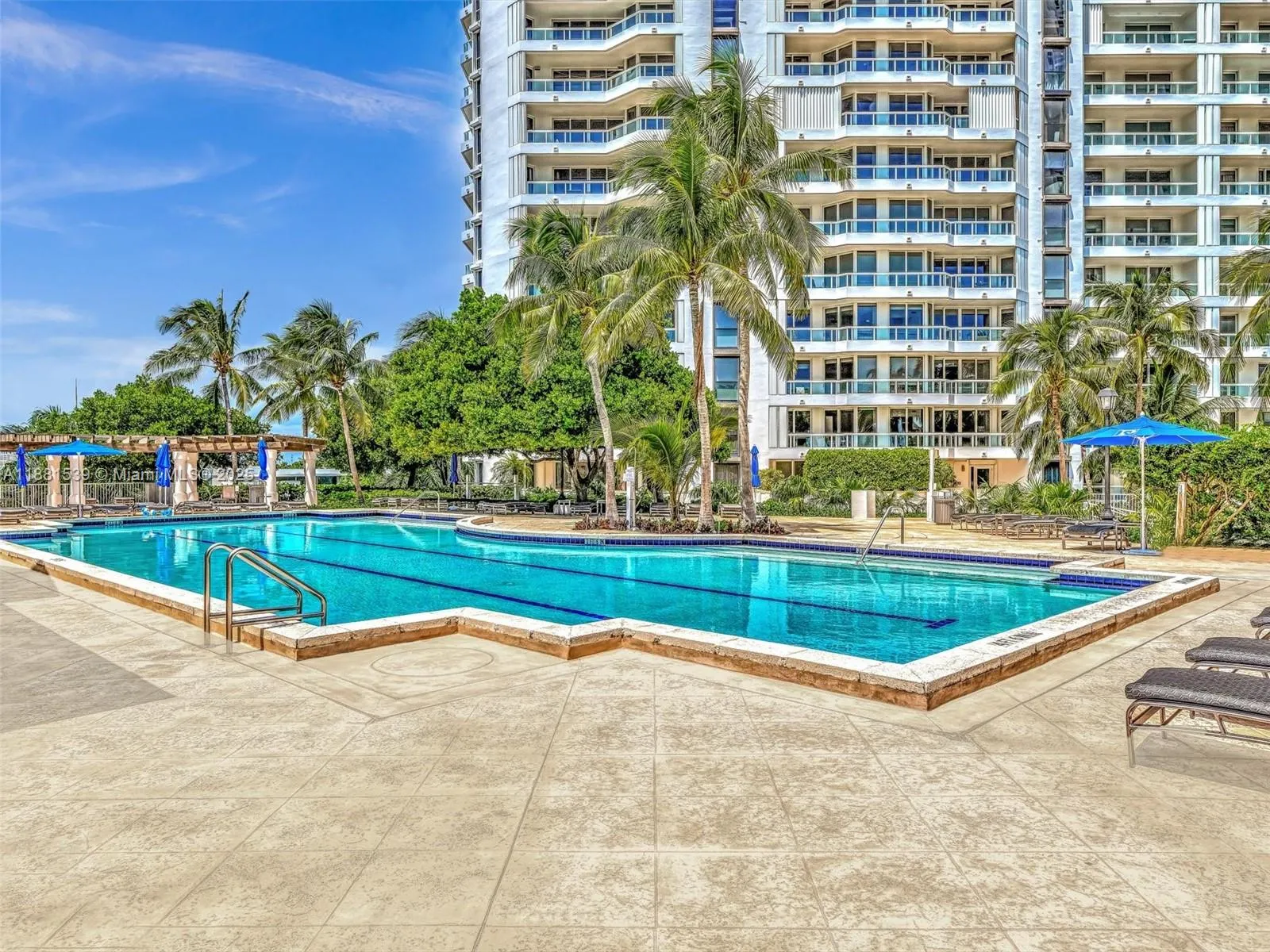 21205 Yacht Club Dr, #2605