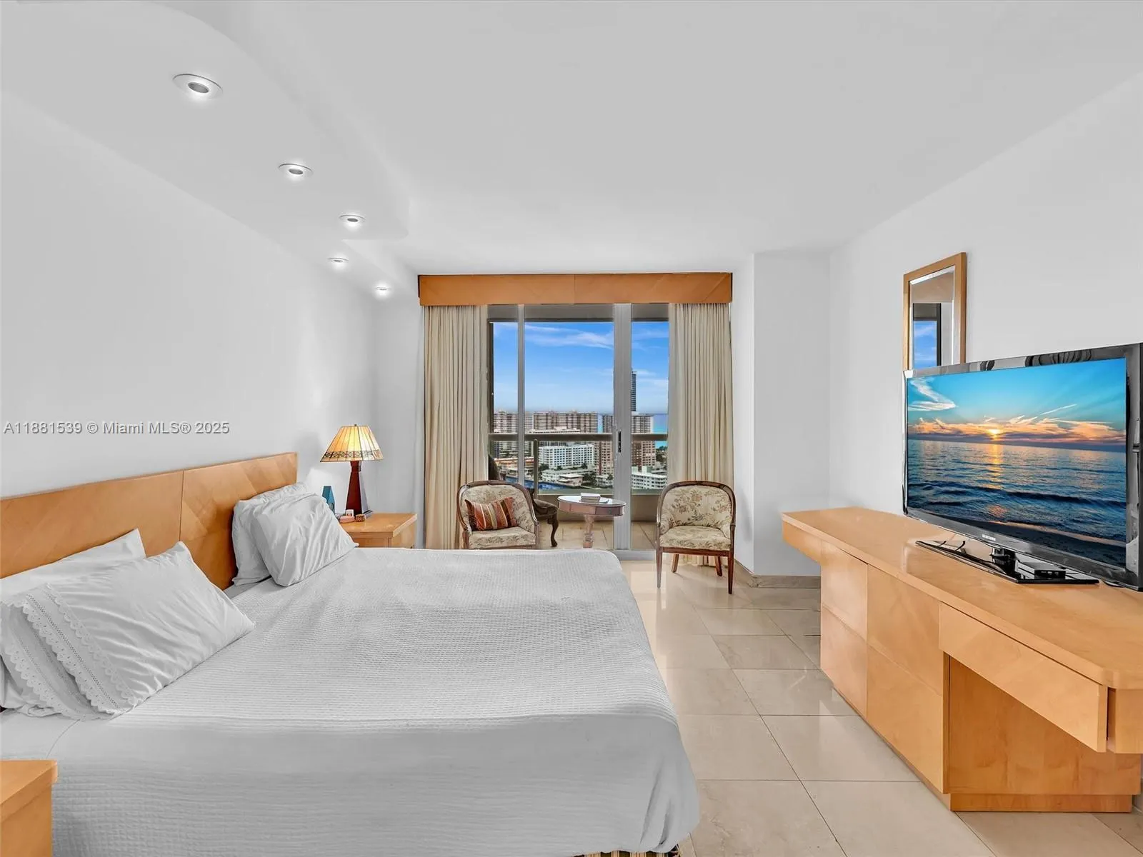 21205 Yacht Club Dr, #2605