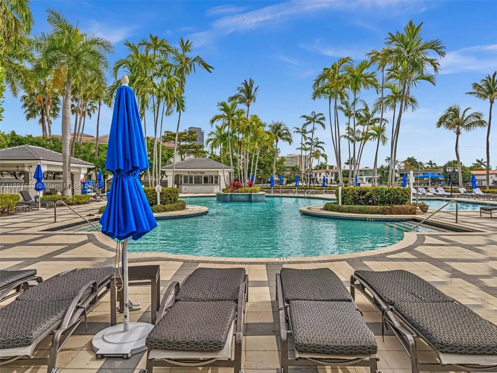 21205 Yacht Club Dr, #2605