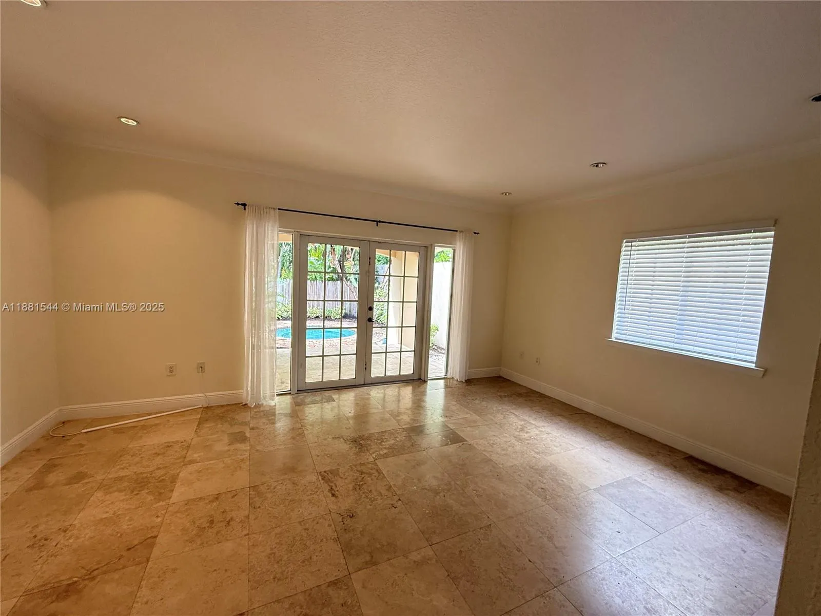 3022 Indiana St, #3022
