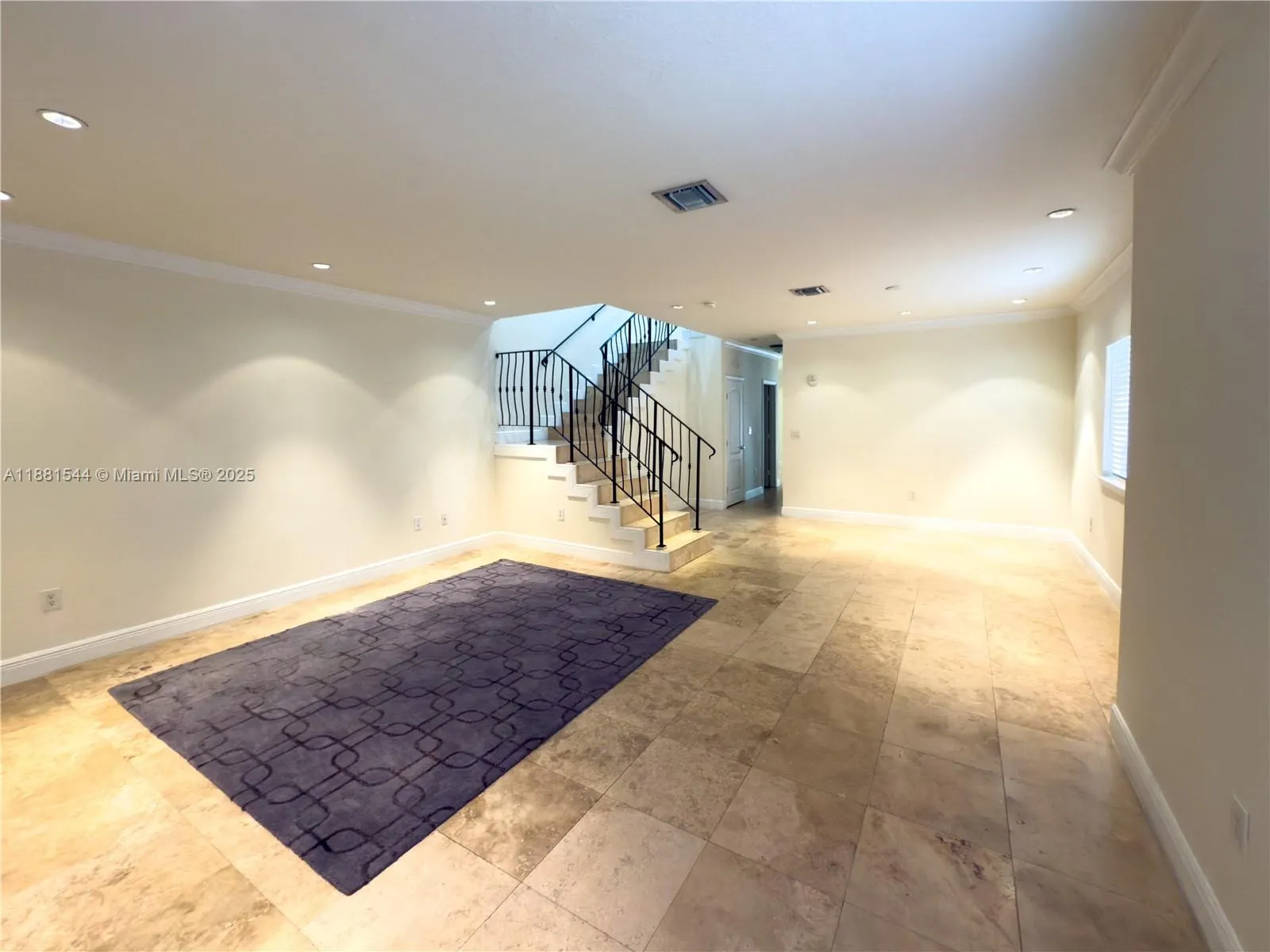 3022 Indiana St, #3022