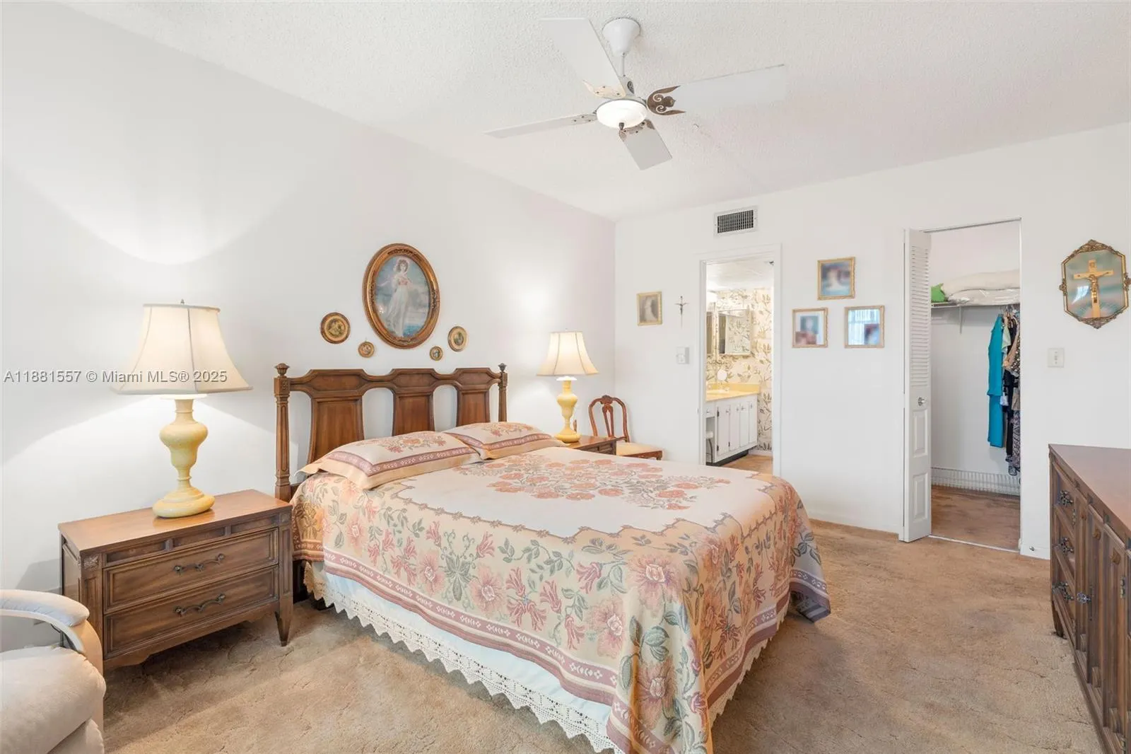 1005 Country Club Dr, #405