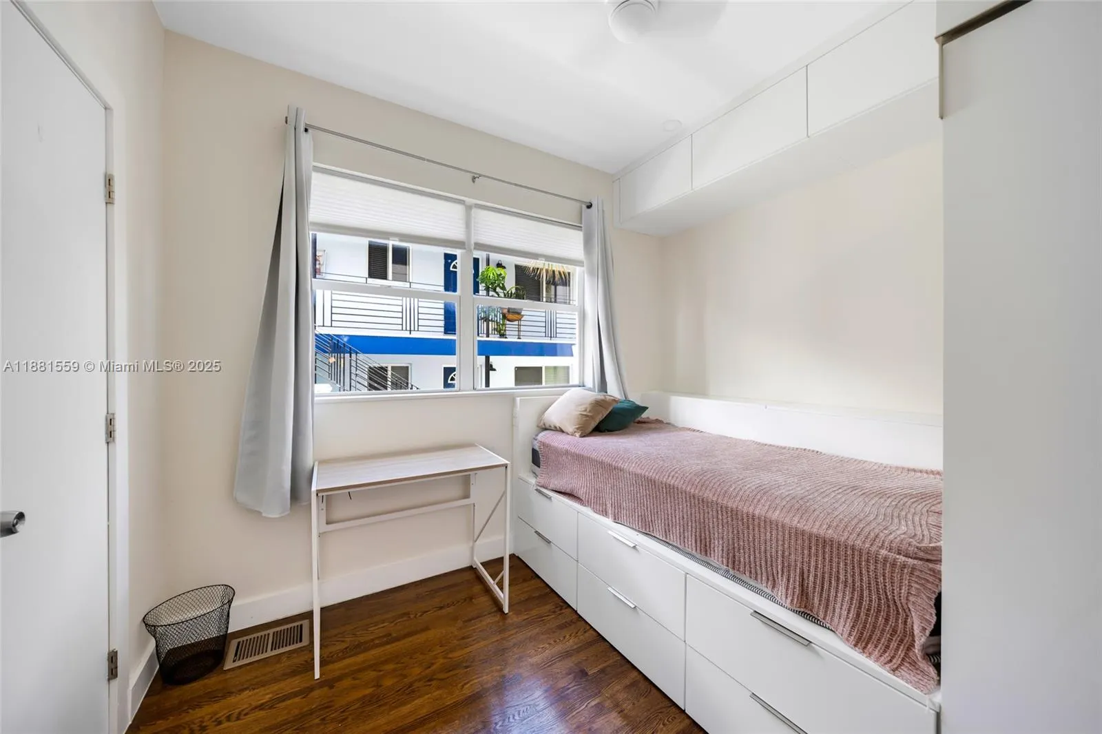 1446 Lenox Ave, #2