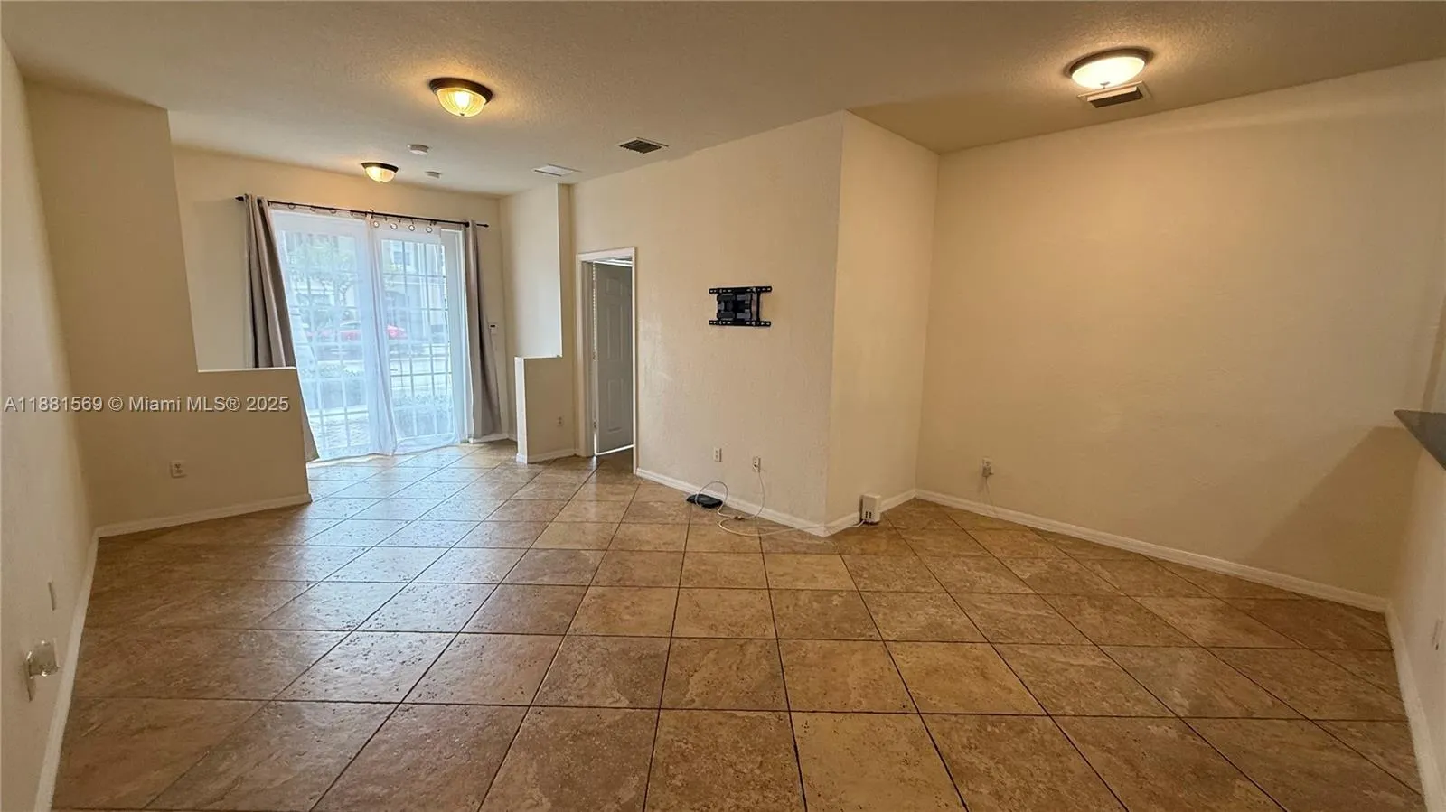 5866 Hampton Hills Blvd, #5866