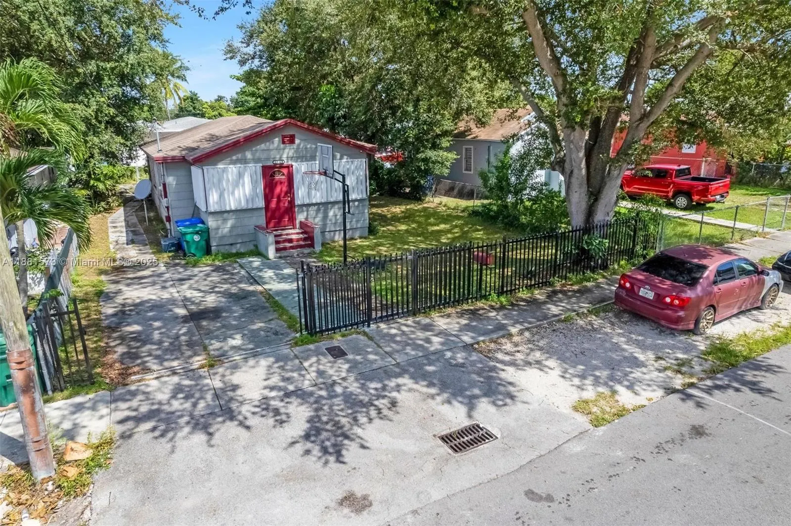 1369 NW 68th Ter
